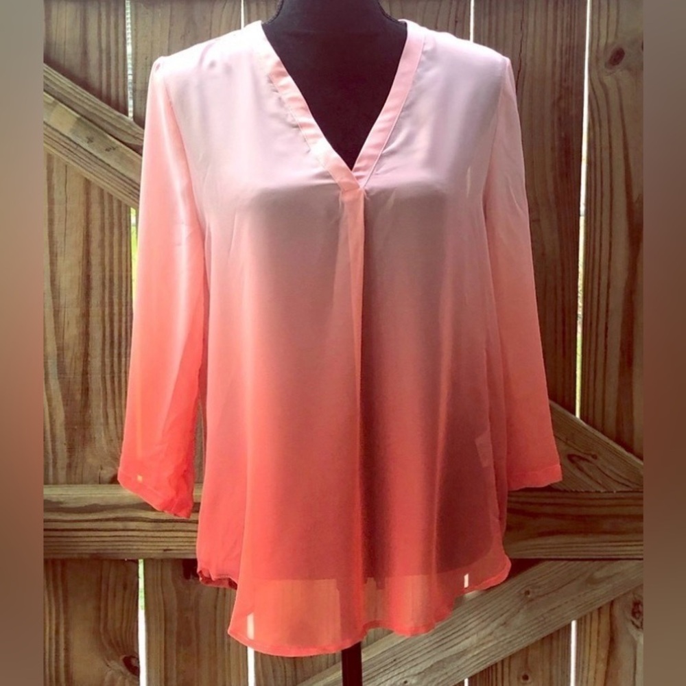 Liz Claiborne Coral Ombré Semi Sheer V-Neck Blouse Size M